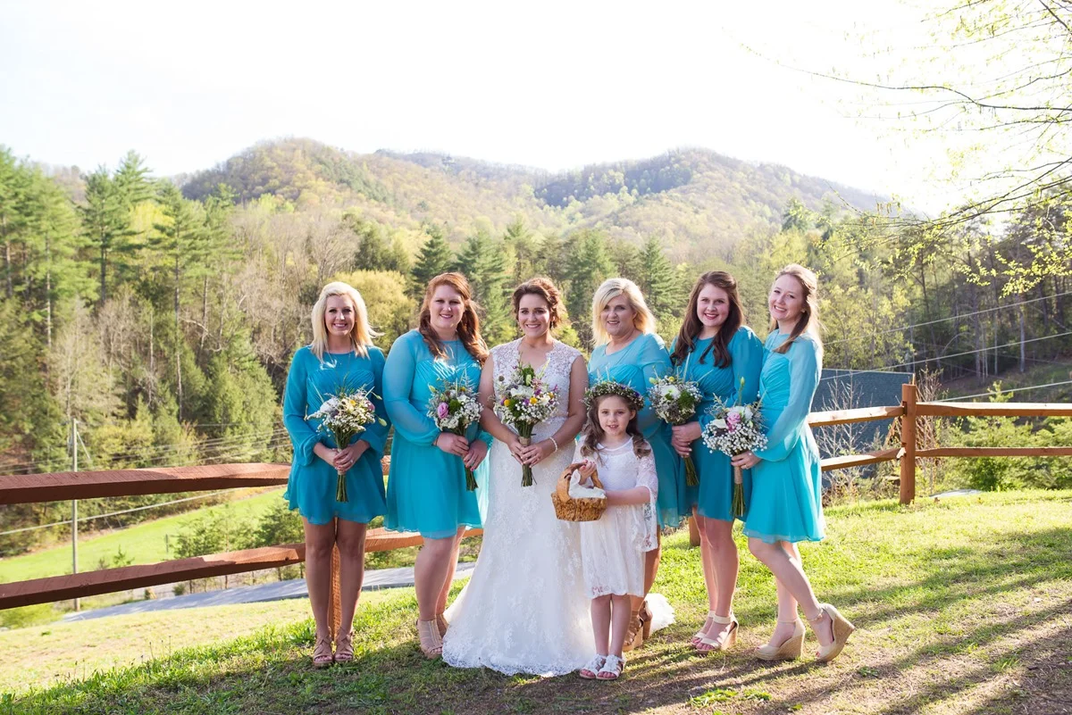 Outdoor wedding party with mountain views at Moose Hollow Lodge in Pigeon Forge near Smoky Mountains